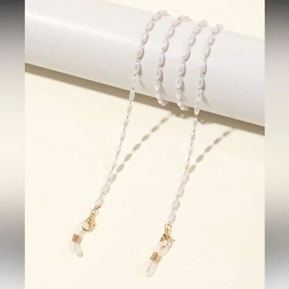 Pearl Beaded Eyeglass Chain A1652